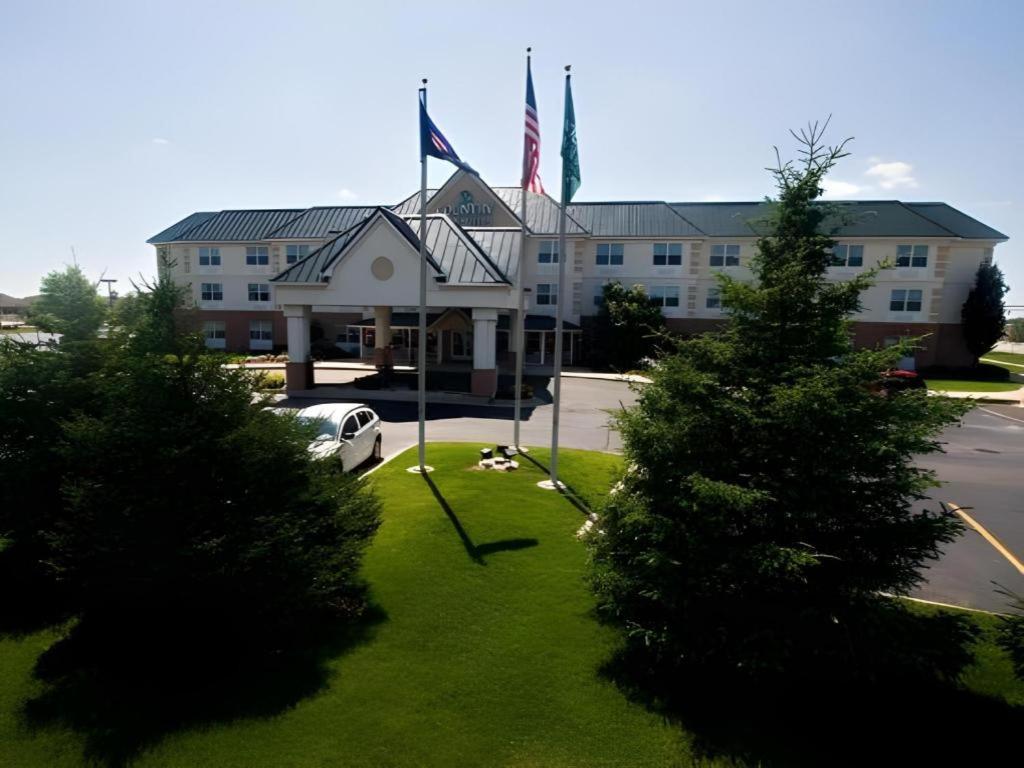 Country Inn & Suites By Radisson, Dundee, Mi Ngoại thất bức ảnh